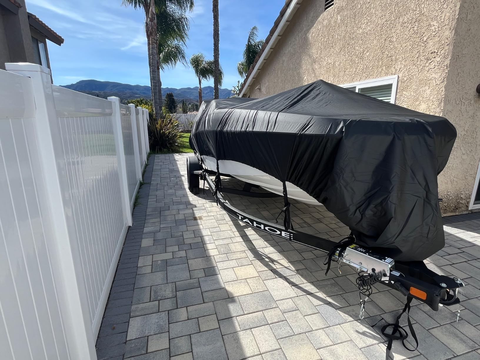 Mancro Boat Cover, 17-19ft Waterproof Trailerable Boat Cover, Heavy Duty UV Resistant Marine Grade Outboard Cover Compatible for Bass Boat, Fits Bayliner Tri-Hull V-Hull Fishing Runabout Boat, Black - Customer Photo 1