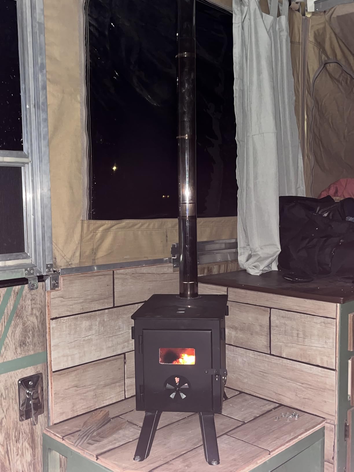 VEVOR Camping Wood Stove Stainless Steel Camping Tent Stove, Portable Wood Burning Stove with Chimney Pipes & Gloves, 640in³ Firebox for Outdoor Cooking and Heating with 8 Pipes customer photo 2