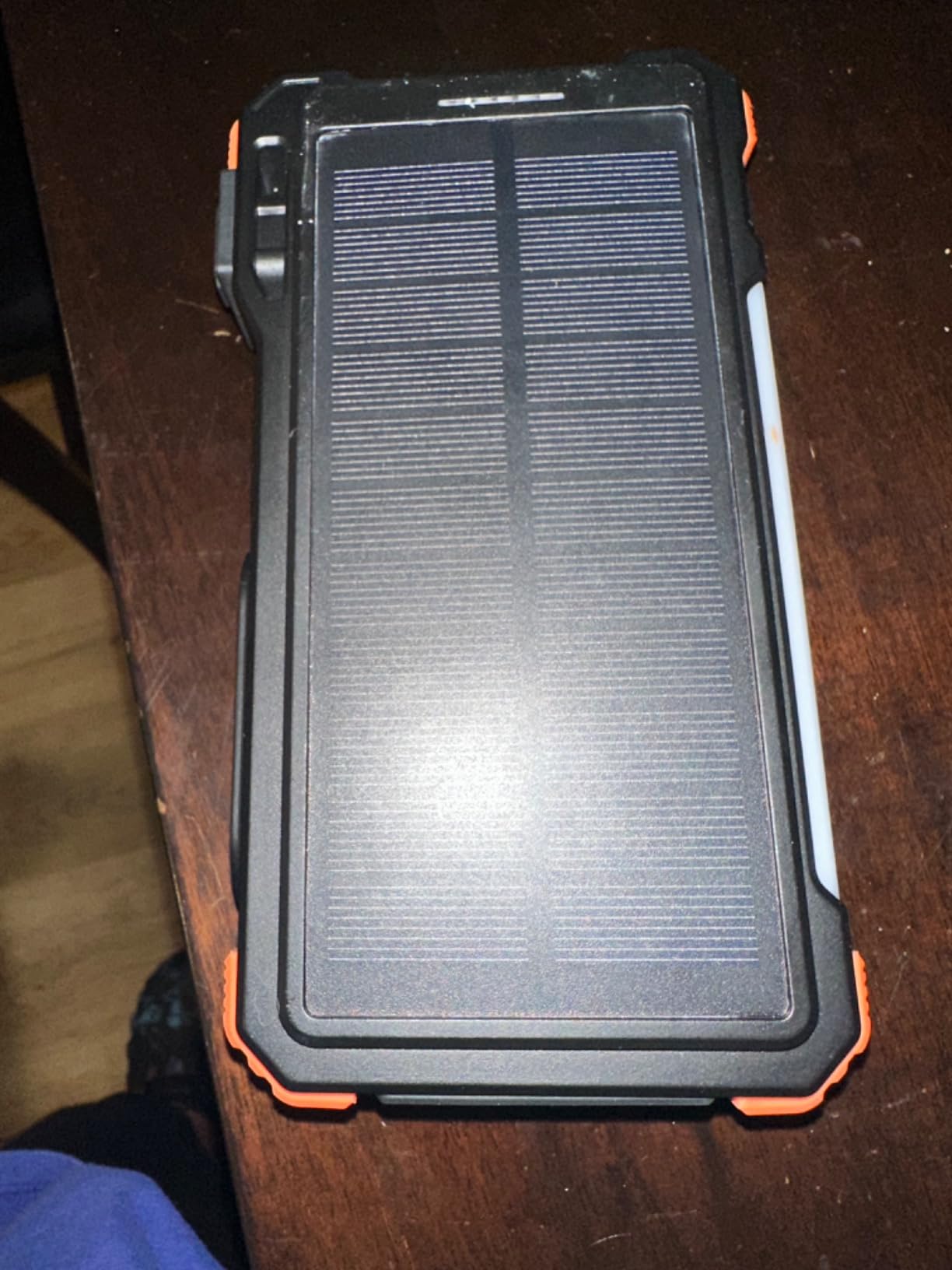 BLAVOR Solar Power Bank 20000mAh Built-in Cables, Wireless Charger for Phones & Apple Watch, 20W Fast Charging Battery Pack with USB C, Flashlight, Solar Charger for iPhone, iPad, iWatch, Samsung customer photo 2