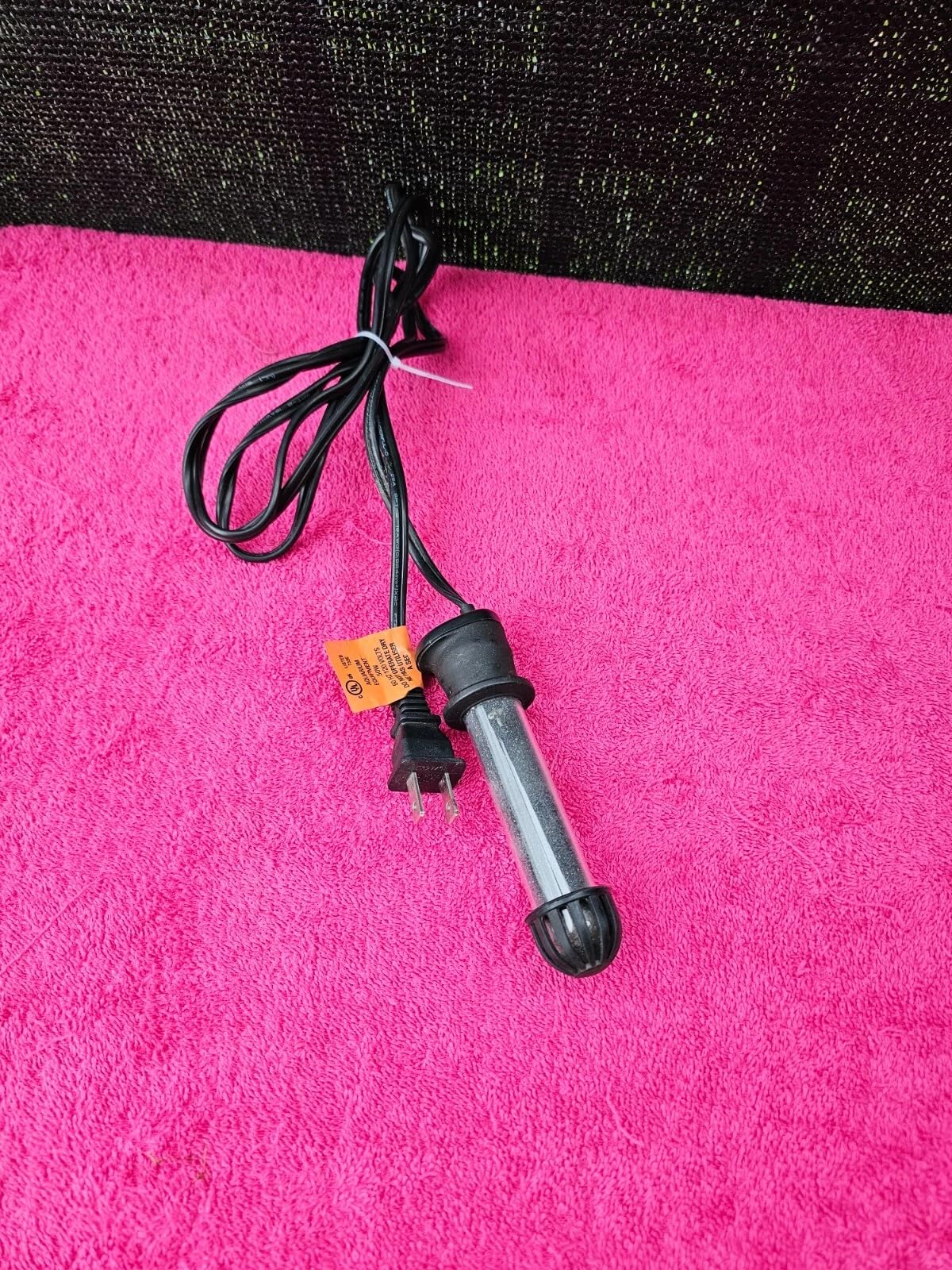 Tetra HT Submersible Aquarium Heater With Electronic Thermostat, 50-Watt, 2-10 Gallon customer photo 1