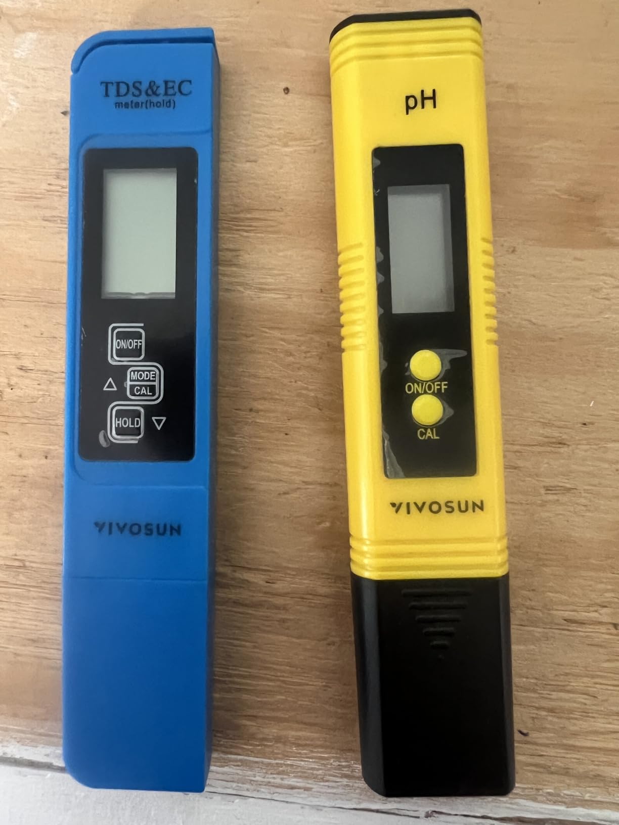 VIVOSUN Digital pH Meter, 0.01pH High Accuracy Pen Type pH Tester for Hydroponics, Household Drinking, Pool and Aquarium, Yellow, UL Certified customer photo 1