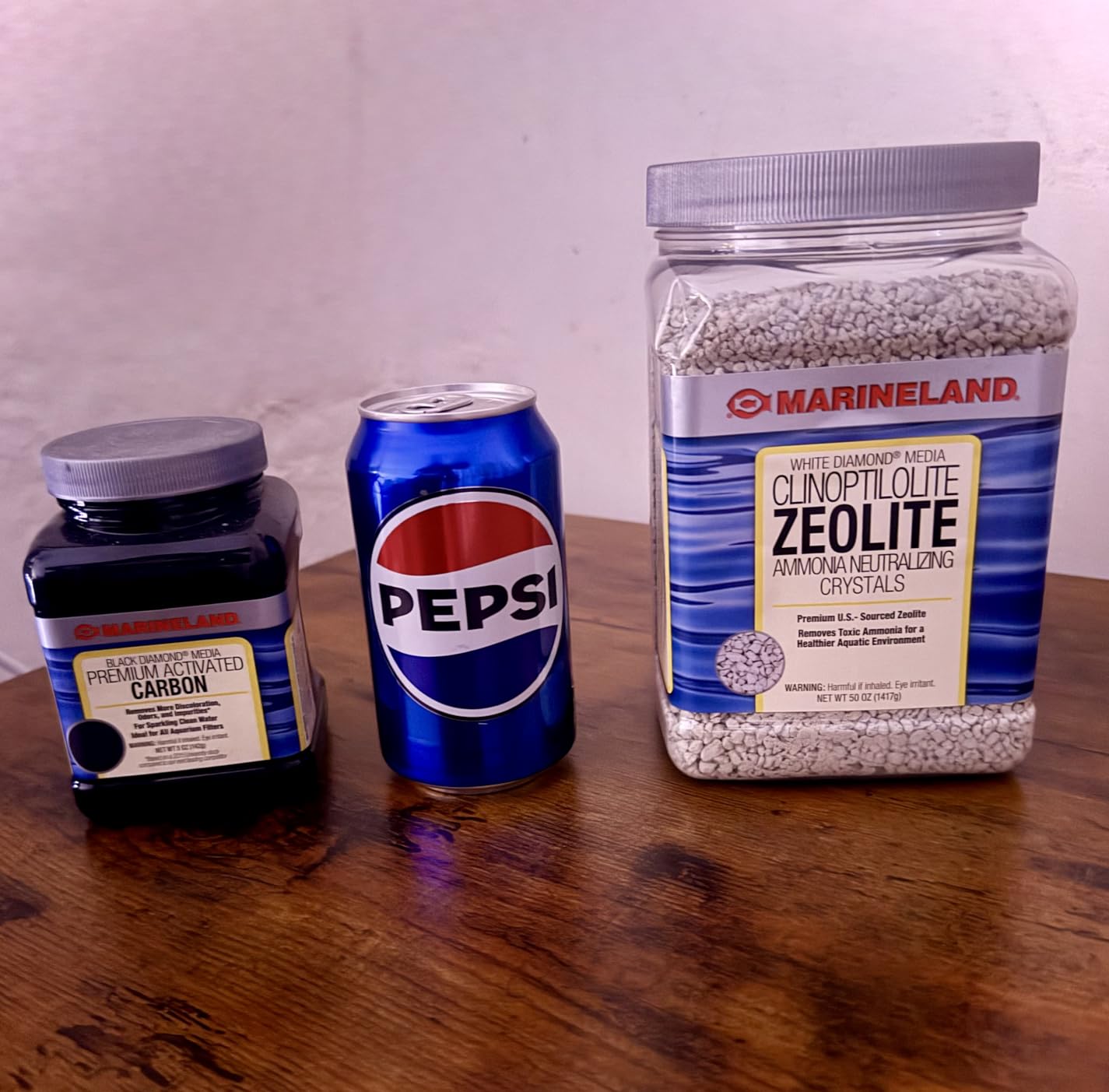Marineland White Diamond 50 Ounces, Removes Toxic Ammonia, Aquarium Filter Media customer photo 1