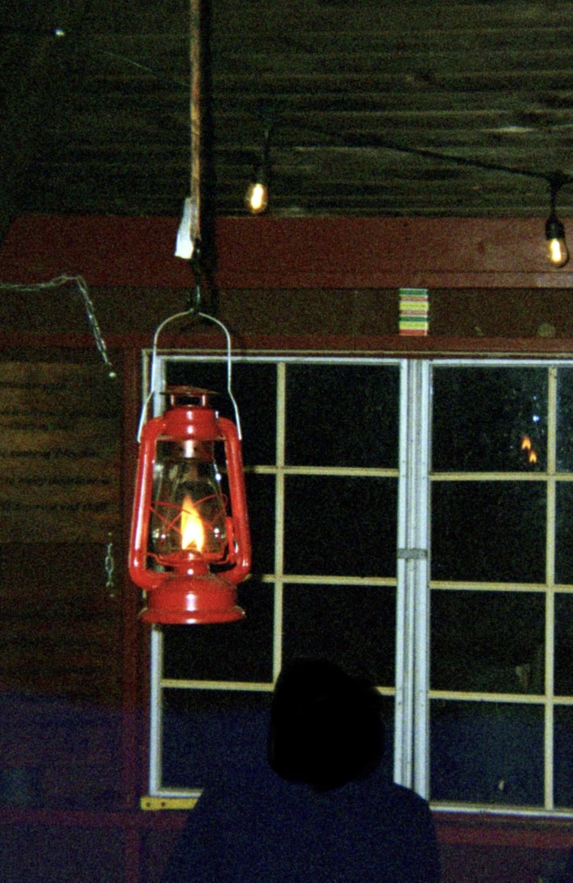 Stansport Hurricane Lantern - Classic Metal Kerosene Oil Lamp with Glass Globe and Adjustable Wick - Portable Emergency Lighting & Decorative Indoor/Outdoor Camping Lantern, Red customer photo 2