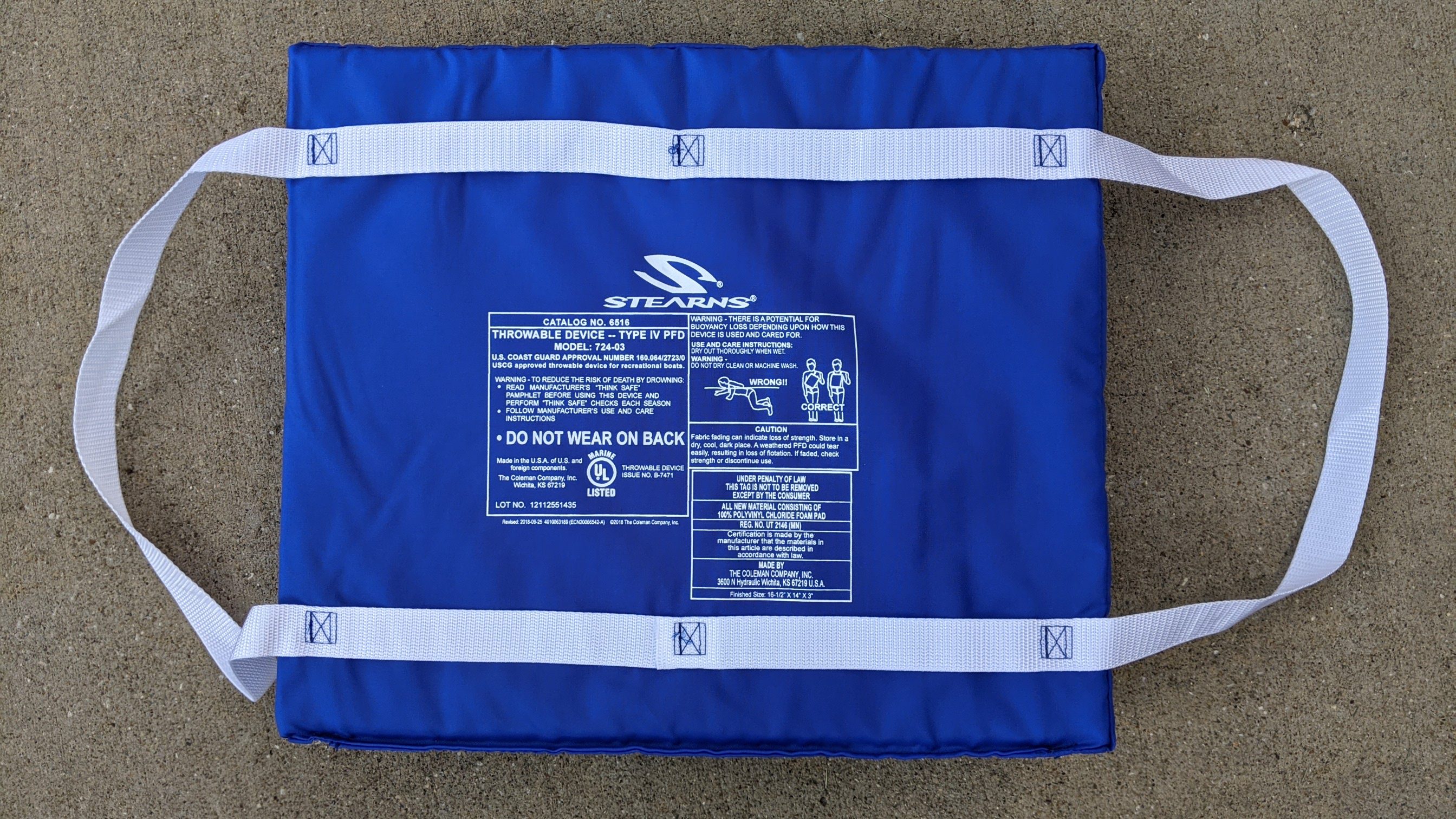 Stearns Throwable Flotation Cushion, USCG-Approved Type IV PFD Boat Cushion Life Preserver, Doubles as Comfortable Place to Sit, Great for Boats, Canoes, Kayaks, & More customer photo 1