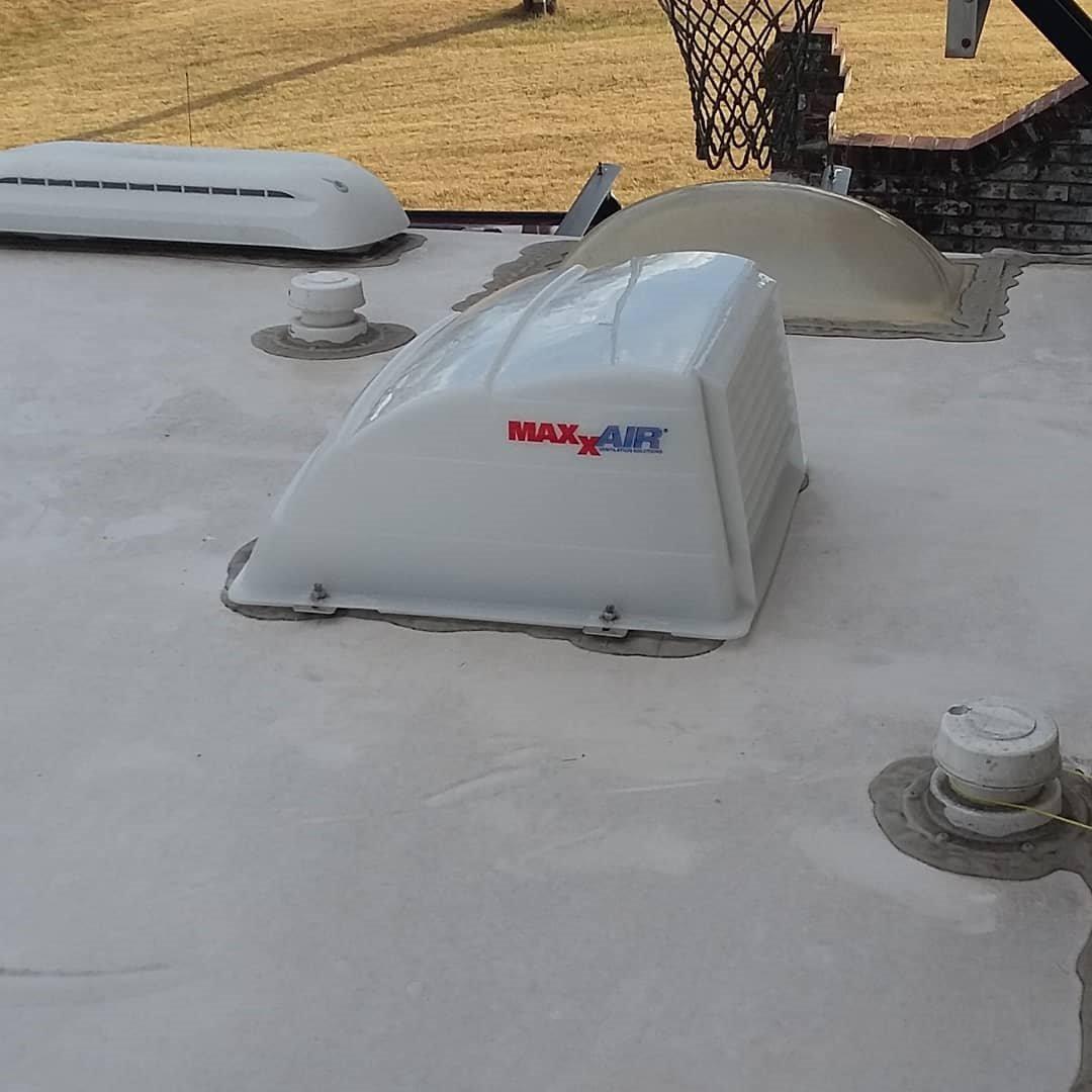 MAXXAIR Maxx I Original Vent Cover - Keep Rain Out & Let Fresh Air In; RV Roof Vent Cover, Zero-Leak Mounting System, Prevents Bugs & Leaves, Eliminates Stale Air, Smoke & Odors, White (00-933066) customer photo 1