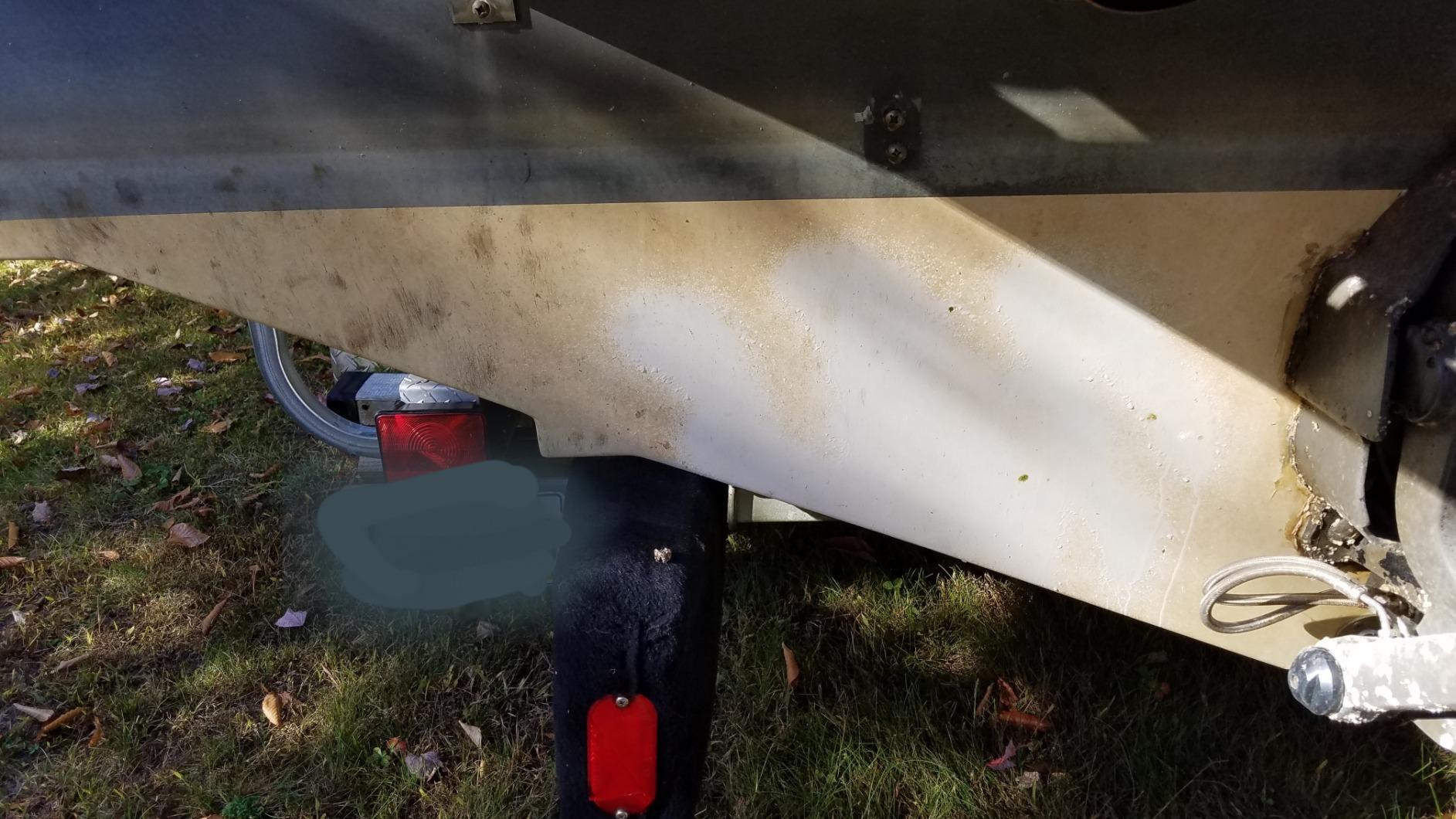 Boat Hull Cleaner for Fiberglass Boats 32 oz - Hard Water Stain Remover, Rust Removal Liquid, Calcium Remover, Gel Coat Cleaner, Marine Hull Cleaning Solution for Fiberglass and Waterline Stains customer photo 2