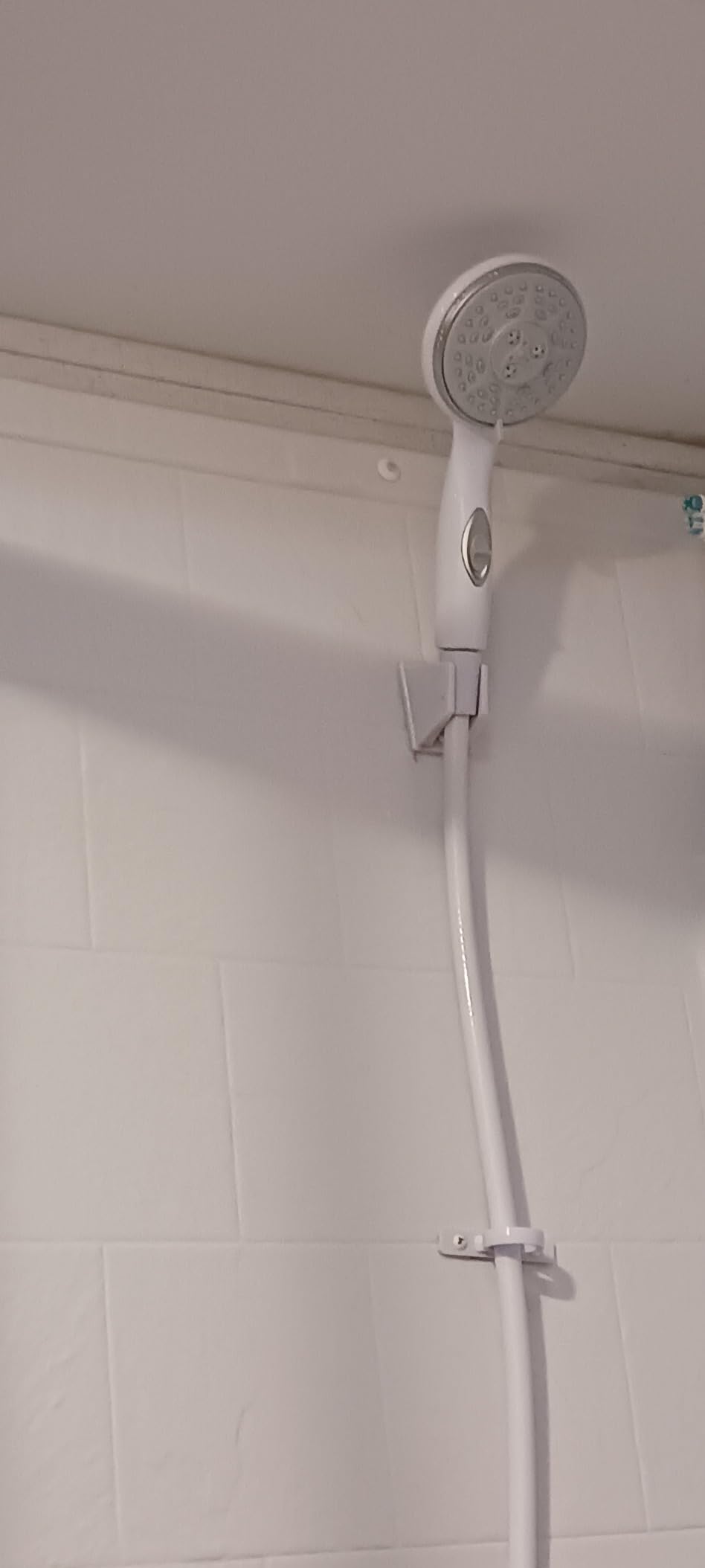 Camco RV Shower Head - On/Off Switch & 5 Spray Patterns - Conserve Potable Water - Rubber Spray Tips - White (43711) customer photo 1