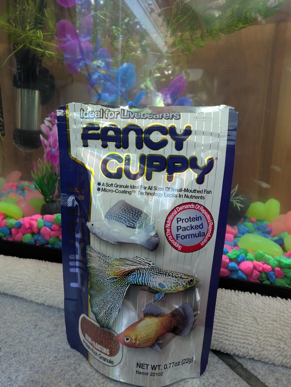 Hikari Tropical Fancy Guppy Fish Food, 0.77 oz (22g) customer photo 1
