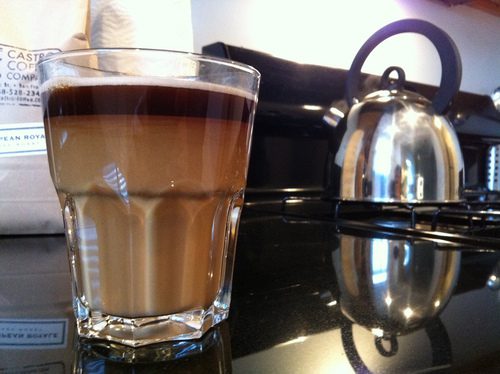 AeroPress Original Coffee Press, French Press, Pour-Over & Espresso Style | All-in-One Manual Coffee Maker, 2-Minute Brew, Less Bitterness, More Flavor, Portable, Travel & Camping customer photo 1