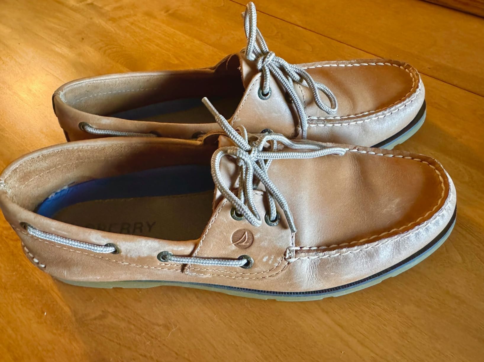 Sperry Men's Leeward 2-Eye Leather Boat Shoe customer photo 1