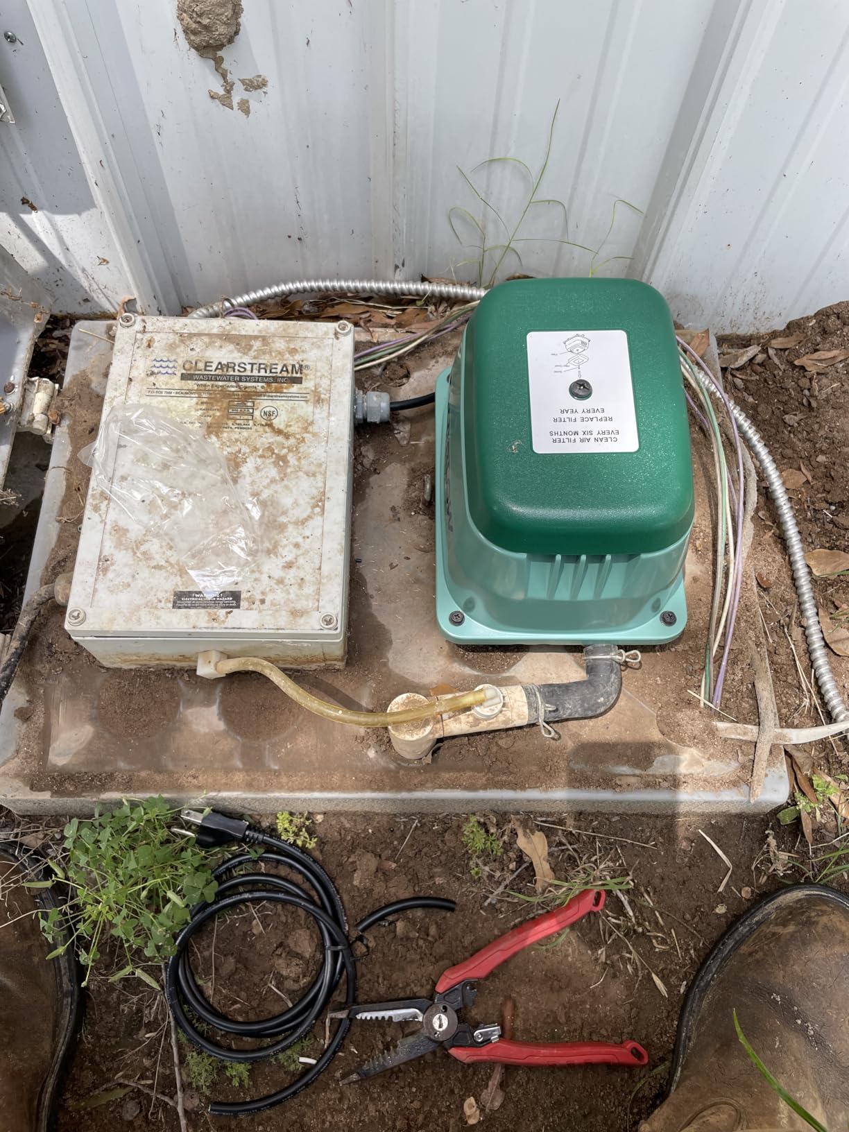 HIBLOW HP-80 Pond Aerator/ Septic Linear Air Pump customer photo 2