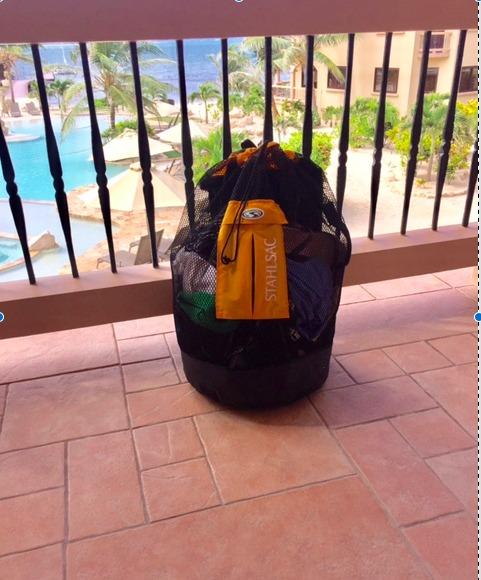 Bonaire Mesh Backpack: Big 142L size, ideal for dive gear, dry pockets customer photo 1