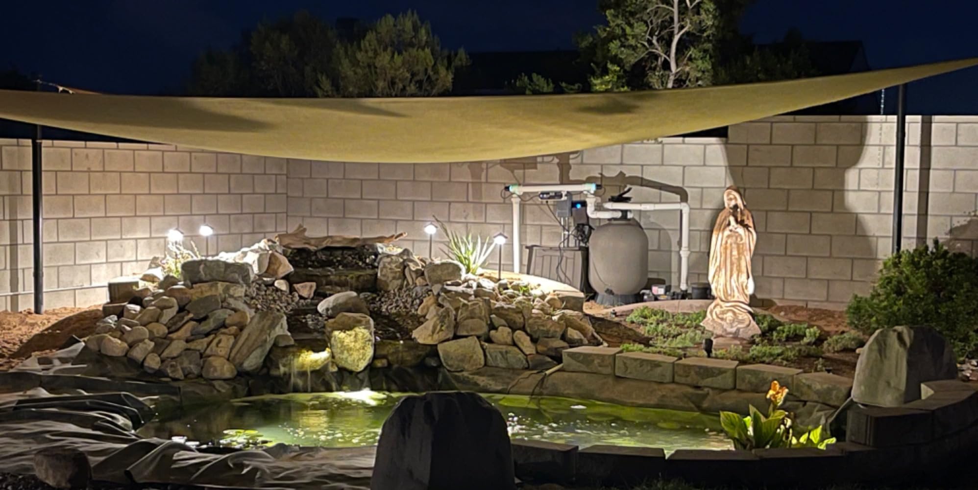 Aquascape 1-Watt Submersible Underwater Warm White LED Waterfall Up Light for Ponds & Water Features, 84032 customer photo 1