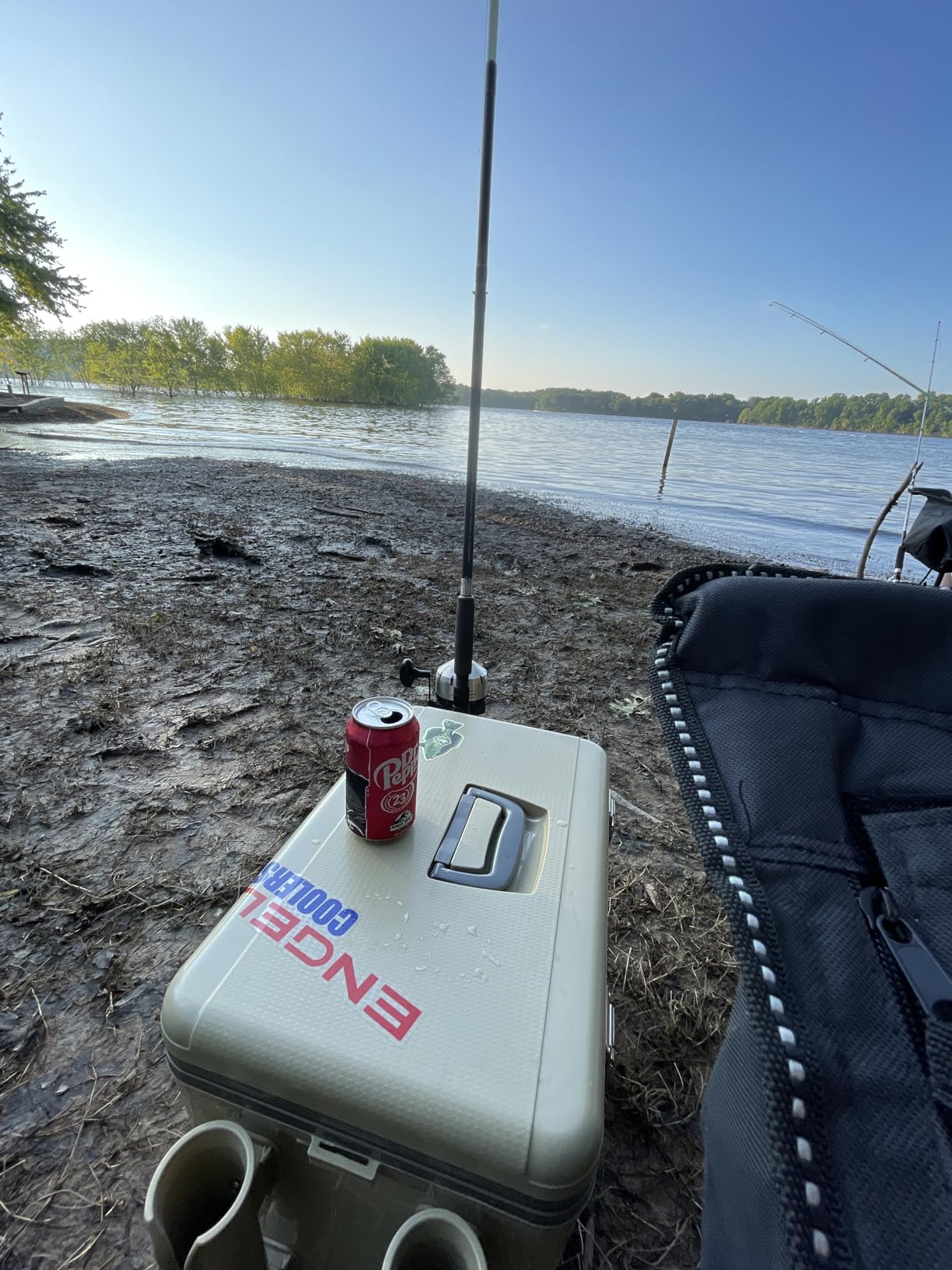 Engel UC30 Leak-Proof, Air Tight, Fishing Drybox Cooler with Built-in Fishing Rod Holders, Also Makes The Perfect Hard Shell Lunchbox for Men and Women customer photo 1