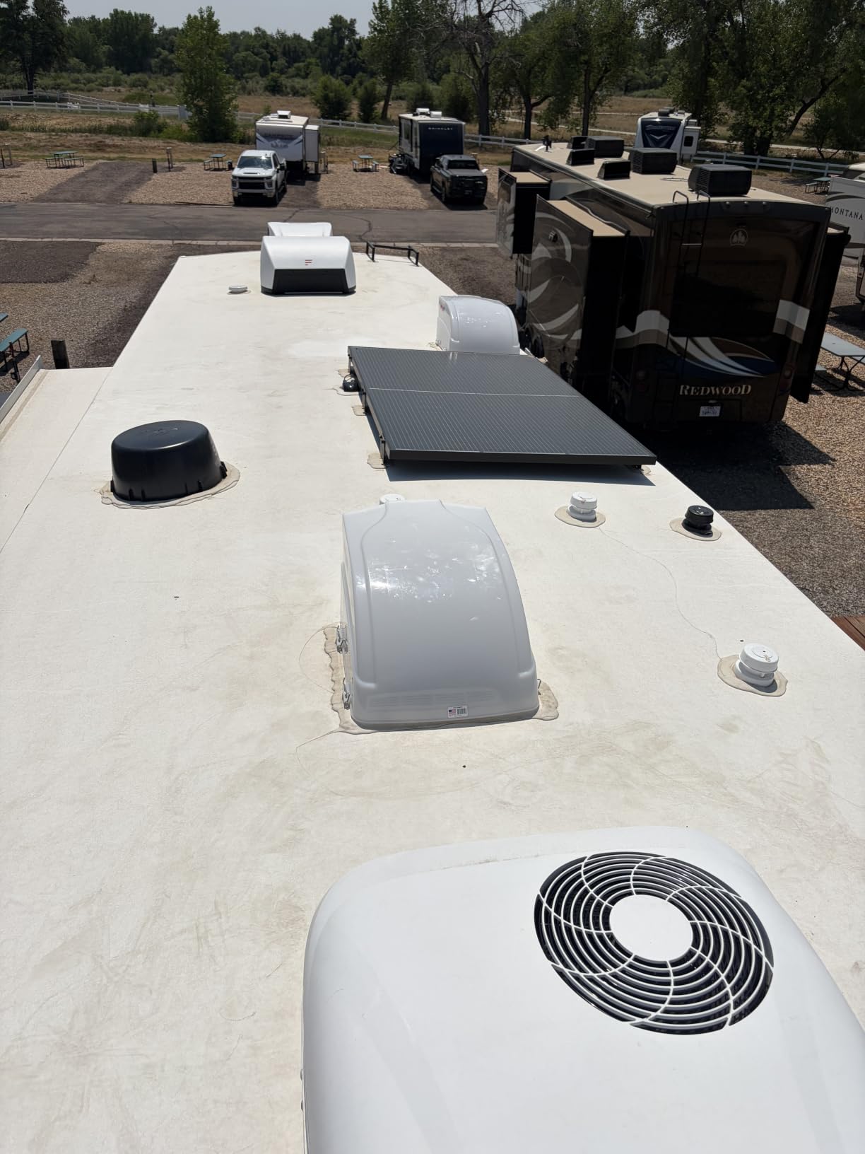 MAXXAIR FANMATE 00-955001 Fan/Vent Cover with EZ Clip Hardware, Constant Airflow, Super Tough, White | Fits MAXXFAN and Plus models, less than 5% airflow restriction, no-tool install, 25 x 18-1/8 x 10-1/4 in, 00-955001 customer photo 2