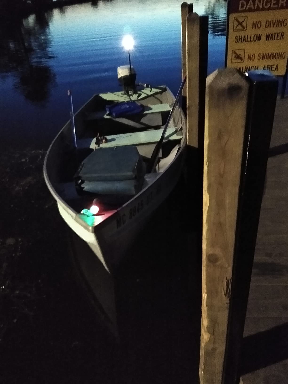 attwood 14190-7 Water-Resistant Portable Clamp-On LED Light Kit with Marine Gray Finish customer photo 2