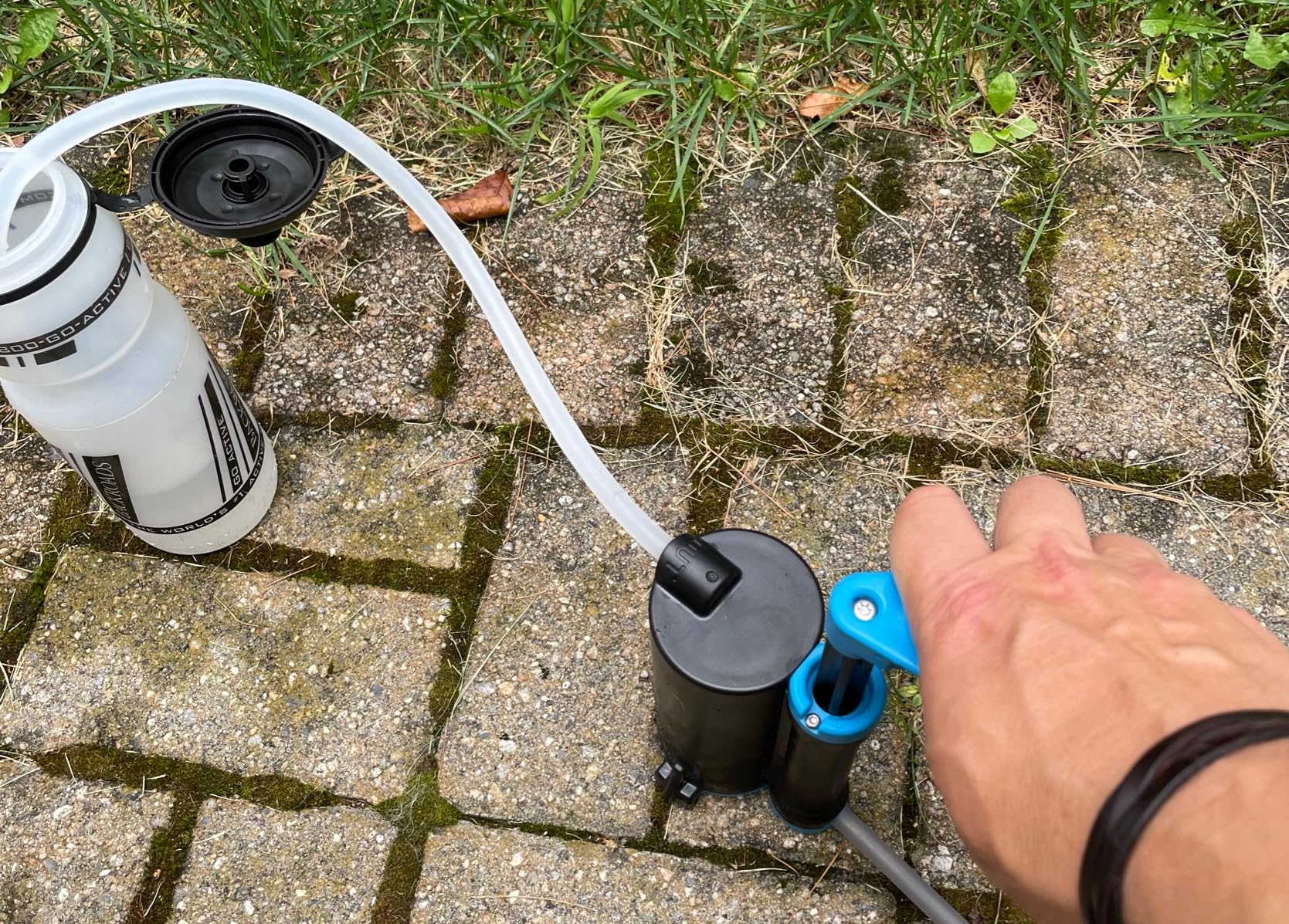 LifeSaver Wayfarer Water Purifier - Compact Military Grade Water Purification System up to 5,000L - Perfect for Camping, Hiking, Backpacking, Survival and Emergency Preparedness customer photo 1