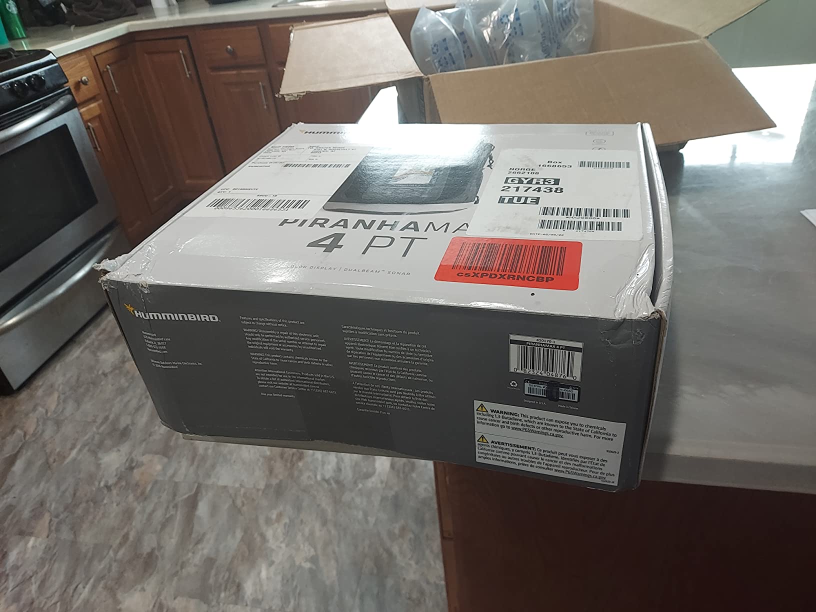 Humminbird PiranhaMAX 4 Fish Finder with Transducer, Dual Beam Sonar, Portable Carrying Case customer photo 2