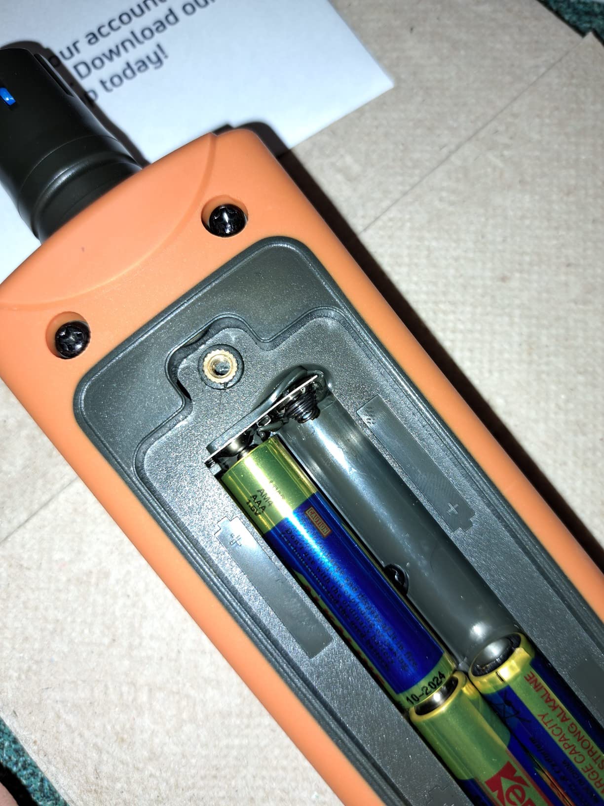Klein Tools ET110 CO Meter, Carbon Monoxide Tester and Detector with Exposure Limit Alarm, 4 x AAA Batteries and Carry Pouch Included customer photo 1