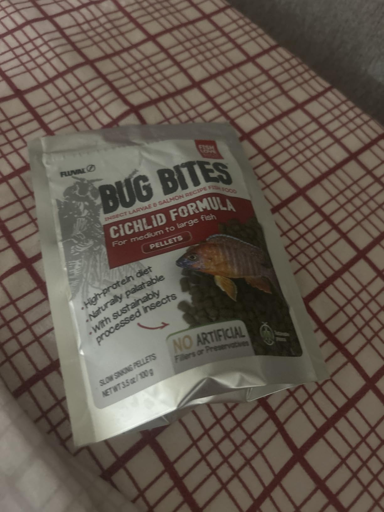 Fluval Bug Bites Cichlid Fish Food, Pellets for Medium to Large Sized Fish, 3.53 oz. customer photo 1