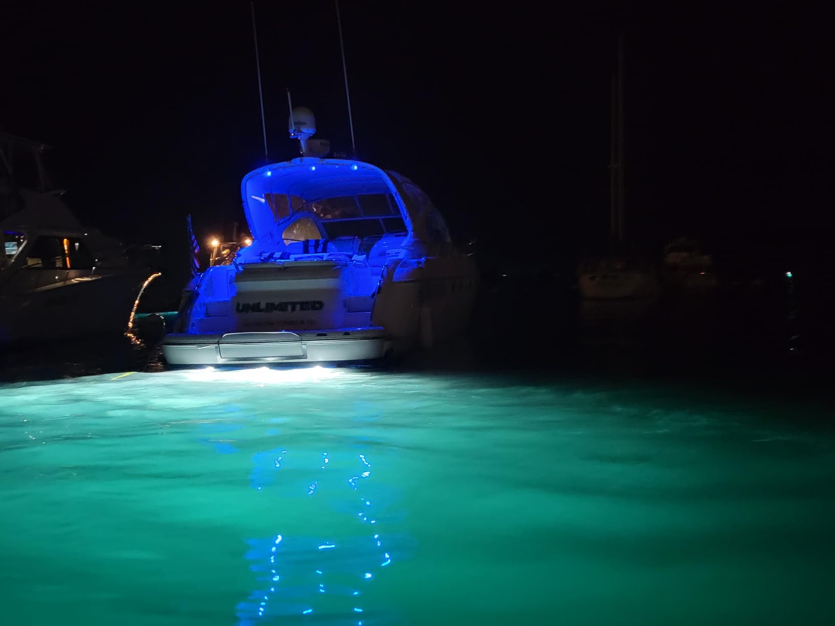 Lumitec SeaBlaze Quattro LED Underwater Light, Dual-Color White/Blue, 2,000+ Lumens customer photo 1