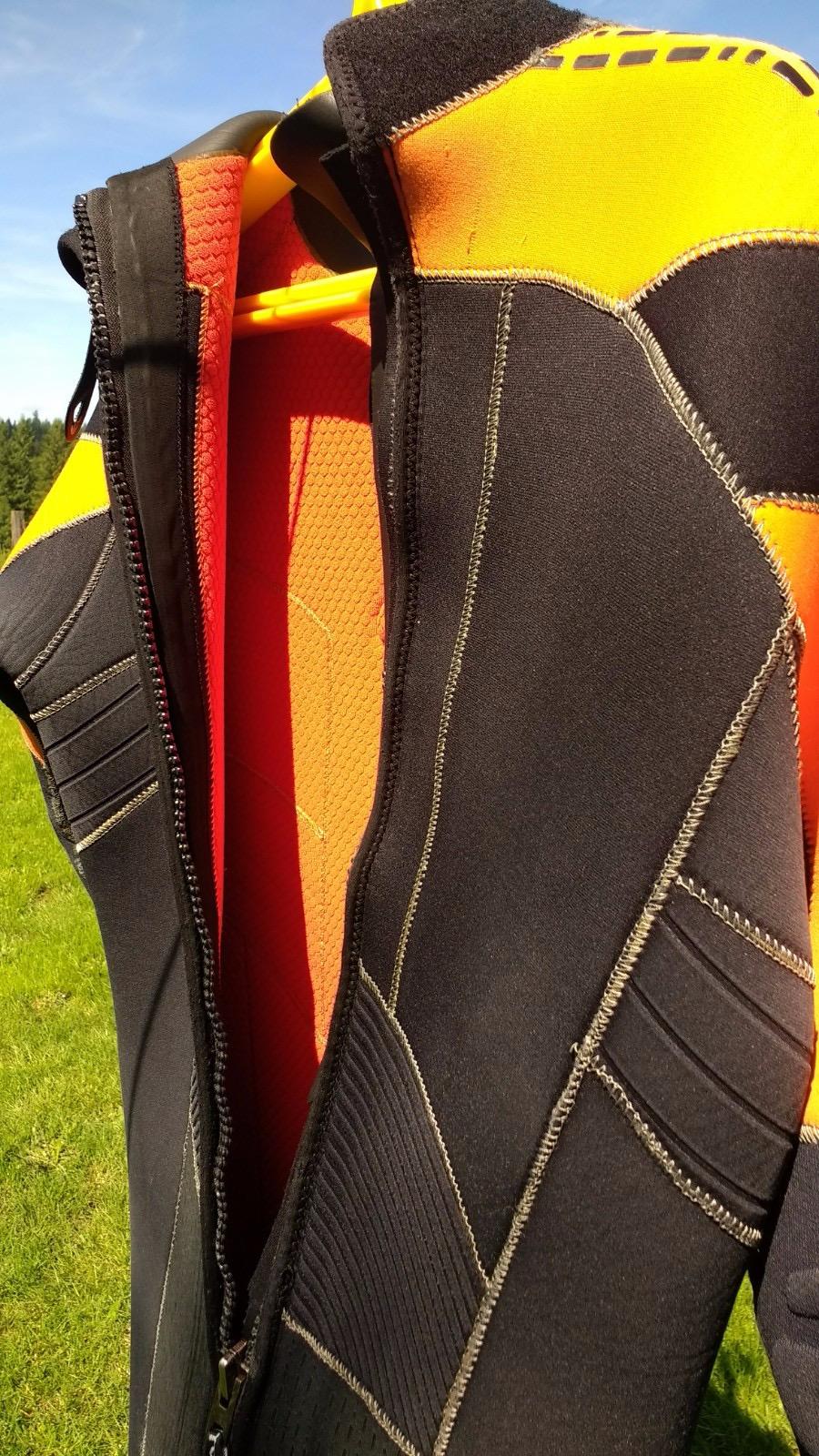 Bare 7mm Ultrawarmth Dry Hood | Designed to be worn wetsuit | Made with Omnired inner fabric and Elastek customer photo 1