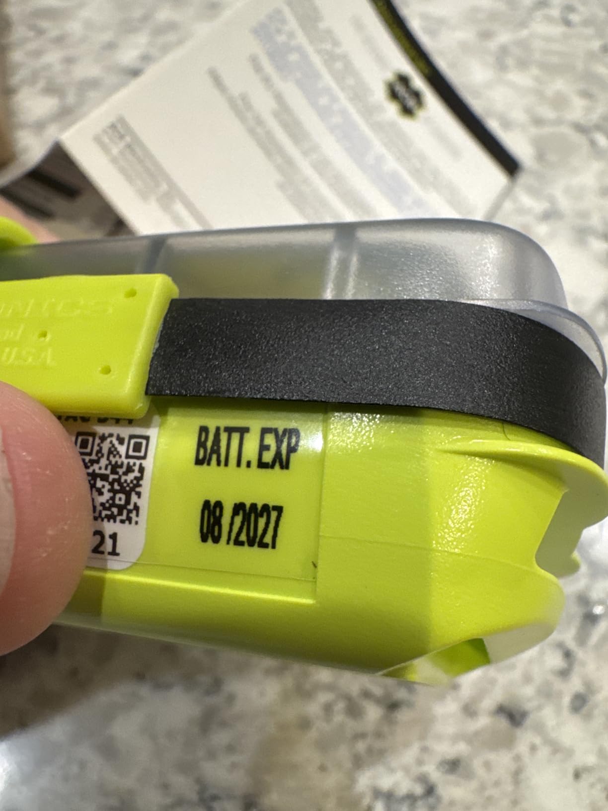ACR ResQLink View - Buoyant Personal Locator Beacon with GPS for Hiking, Boating and All Outdoor Adventures (Model PLB 425) ACR 2922 customer photo 1