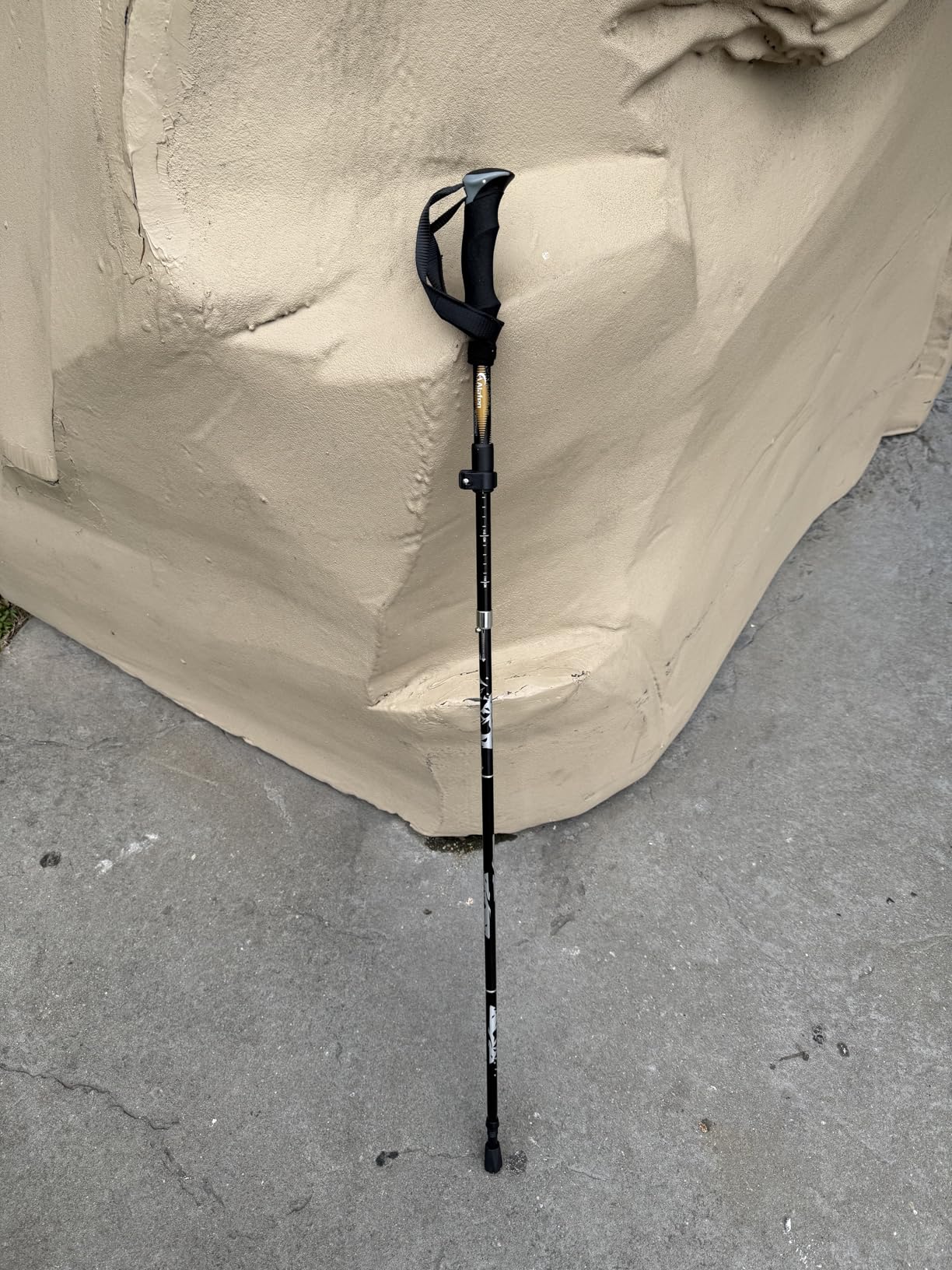 A ALAFEN 7075 Aluminum Collapsible Ultralight Travel Trekking Hiking Pole for Men and Women (Fits 5'3