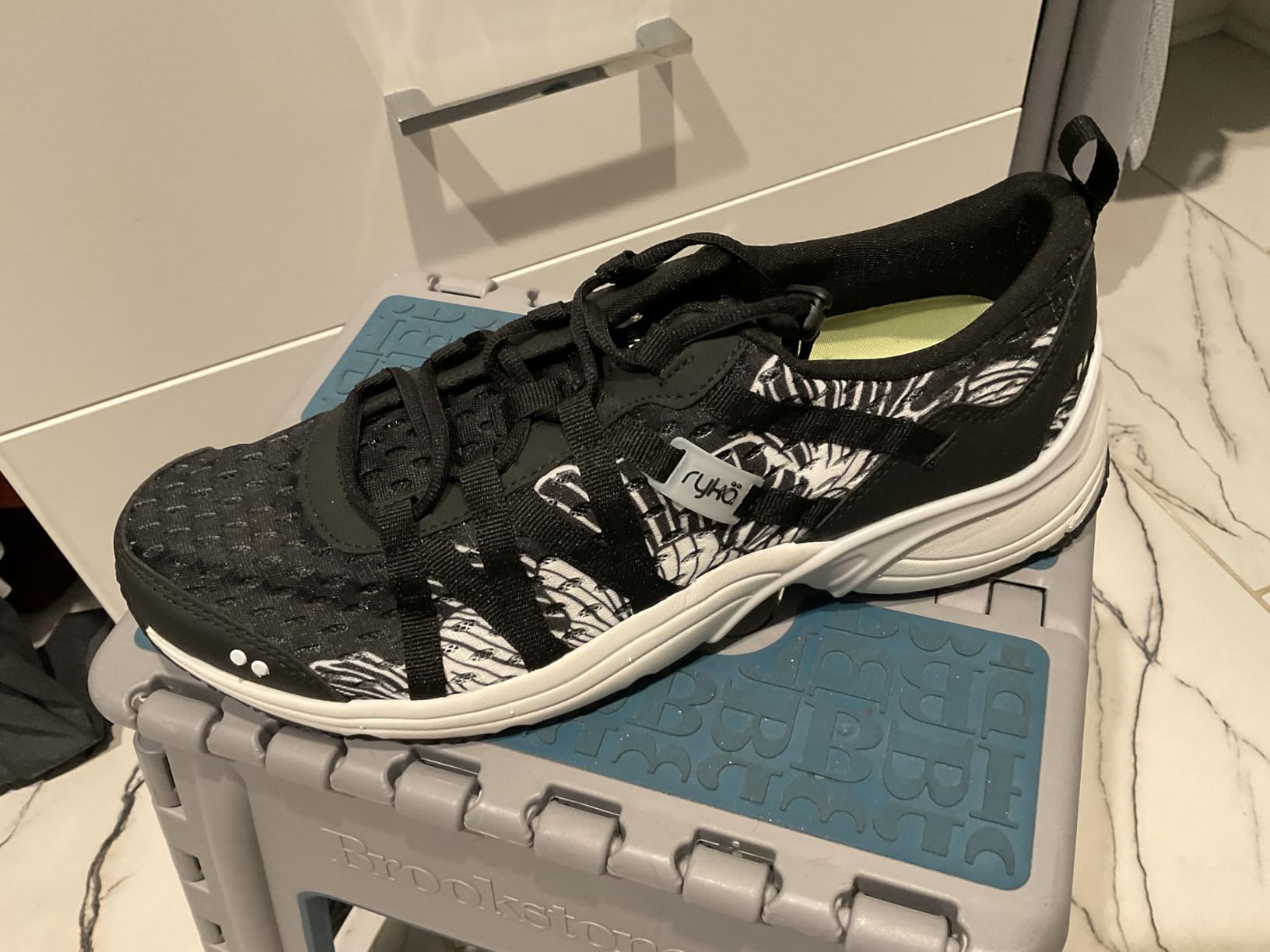Speedo Women's Hydro Sport Cross Training Water Shoes customer photo 2