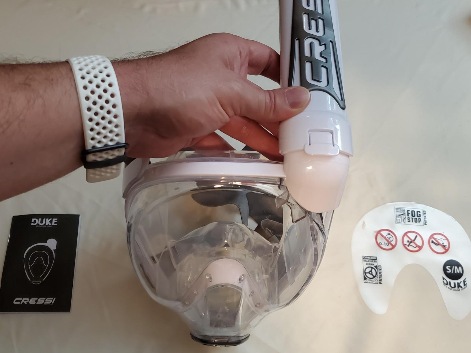 Cressi Adult Snorkeling Full Face Mask - Wide Clear View, Anti-Fog System - Easy Breathing: Safety First - New 2019 - Duke Dry: Designed in Italy: Quality Since 1946 customer photo 1