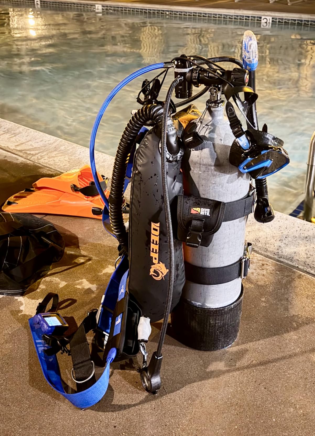 Dive Rite Travel Weight Pocket 4lb Slide, Hook and loop customer photo 1