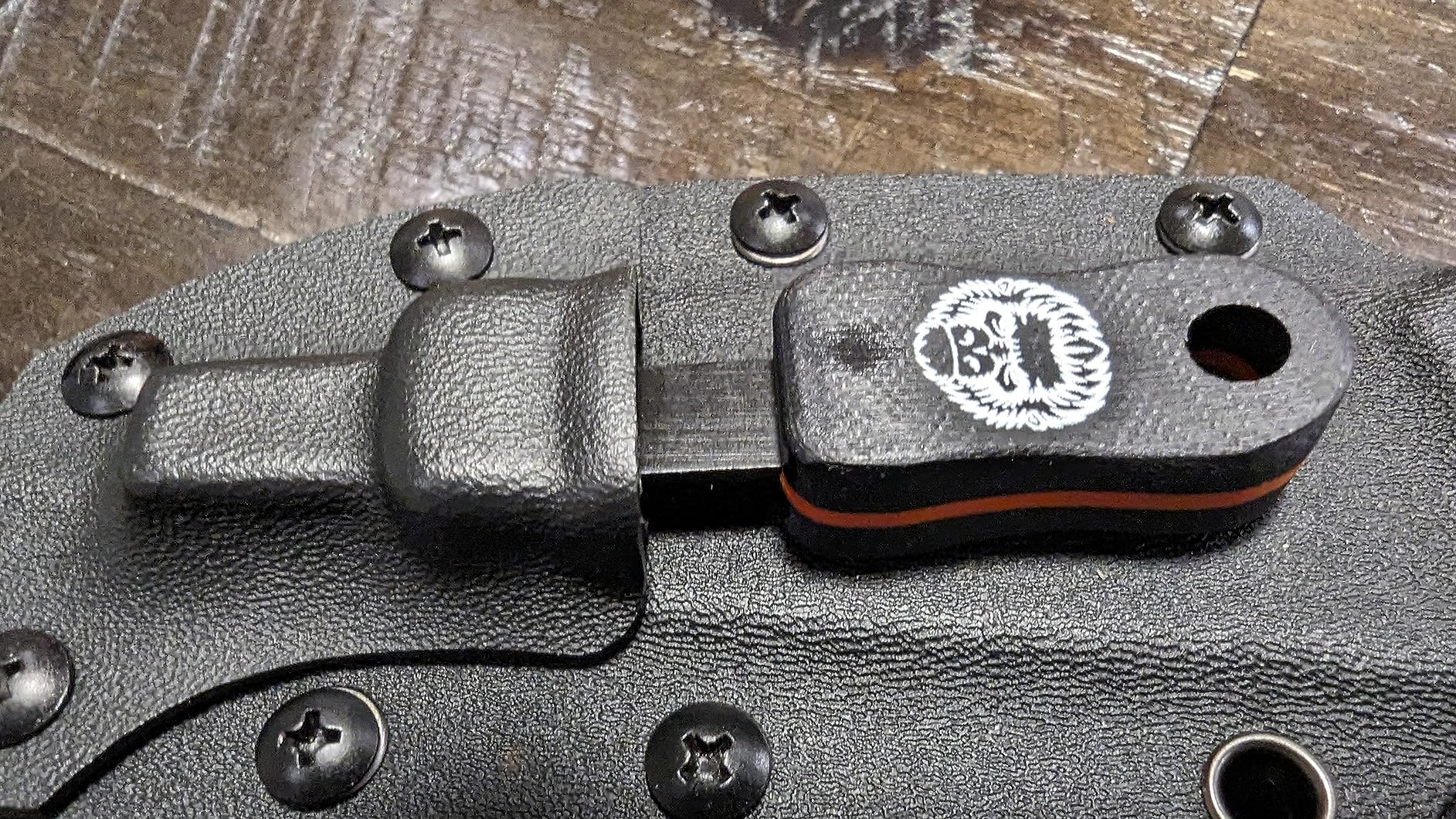 Bloodline Fixed Blade Survival Knife - Full Tang 1095 High Carbon Steel Bushcraft & Hunting Knife with G10 Handle, Kydex Sheath & Ferro Rod - Holtzman's Gorilla Survival customer photo 1