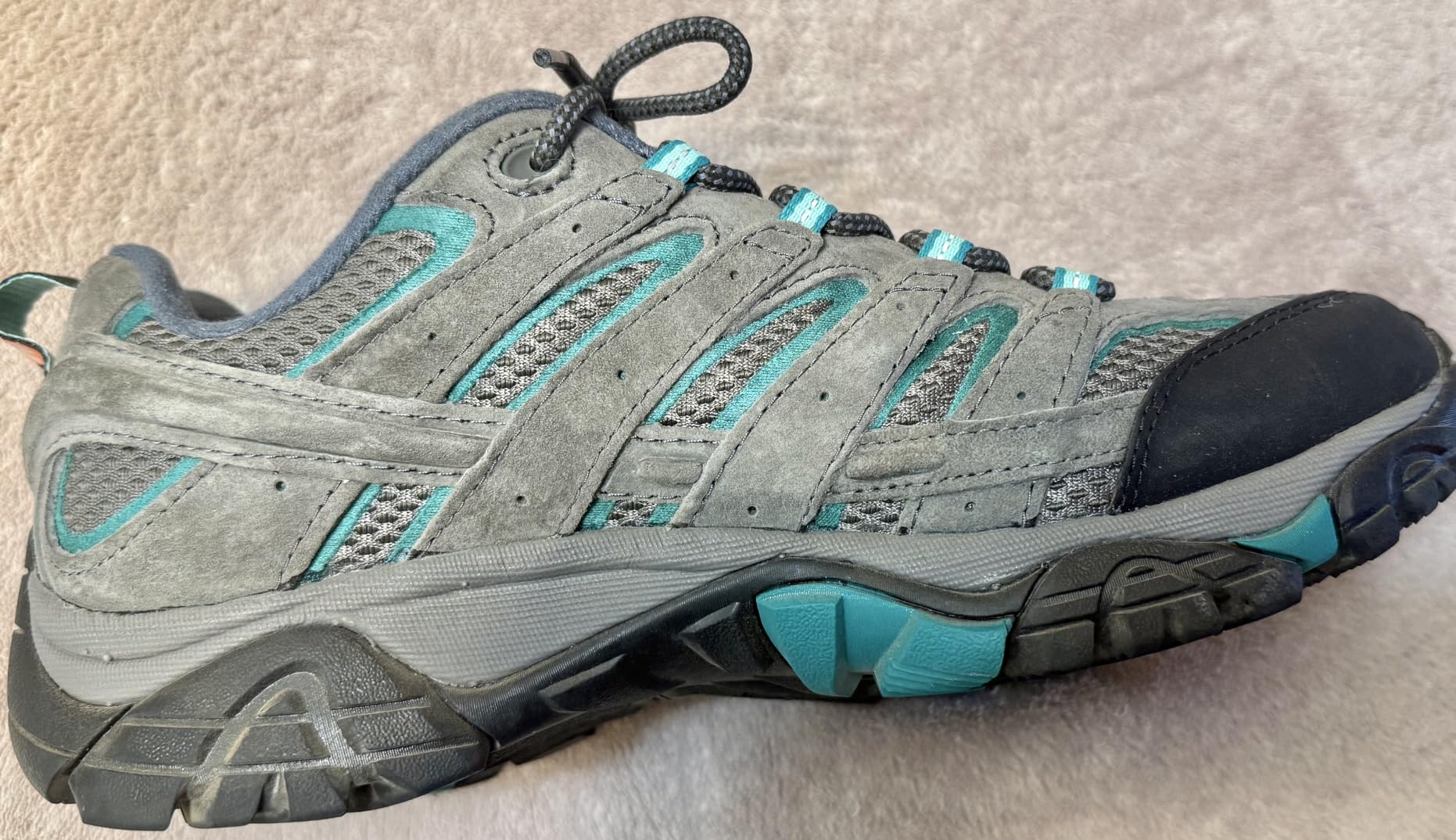 Merrell Women's Moab 2 Vent customer photo 1