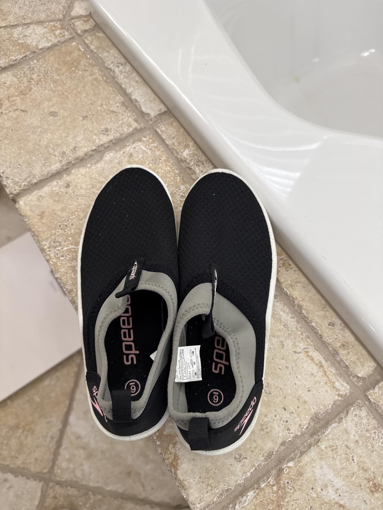 Speedo Women's Tidal Cruiser Water Shoe customer photo 2