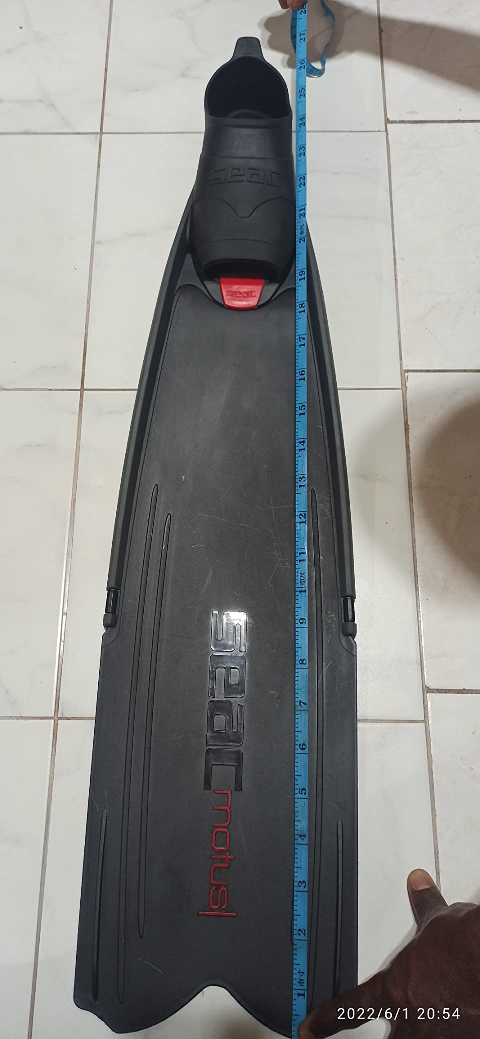 Seac Motus Long Free Diving Soft and Powerful Fins for Spearfishing customer photo 2