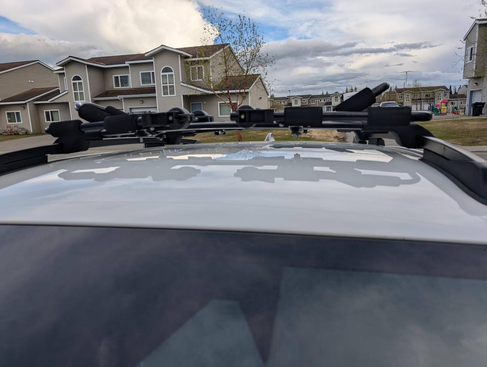 Leader Accessories Folding Kayak Rack 4 PCS/Set J Bar Car Roof Rack for Canoe Surf Board SUP On Roof Top Mount on SUV, Car and Truck Crossbar with 4 pcs Tie Down Straps customer photo 2