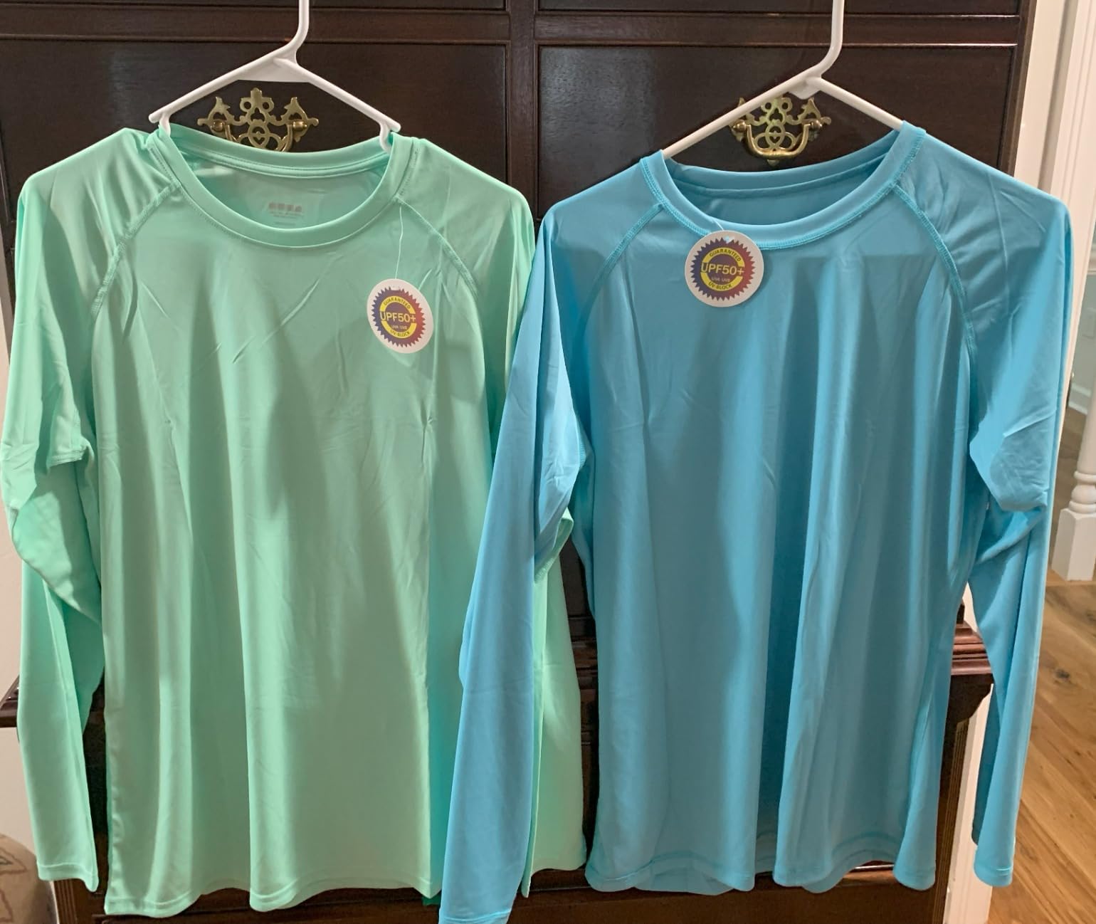 isnowood Women's Sun Protection Long Sleeve Shirts, UPF 50+ UV Rash Guard Swim Shirt, Workout Hiking Running Athletic Tops customer photo 2