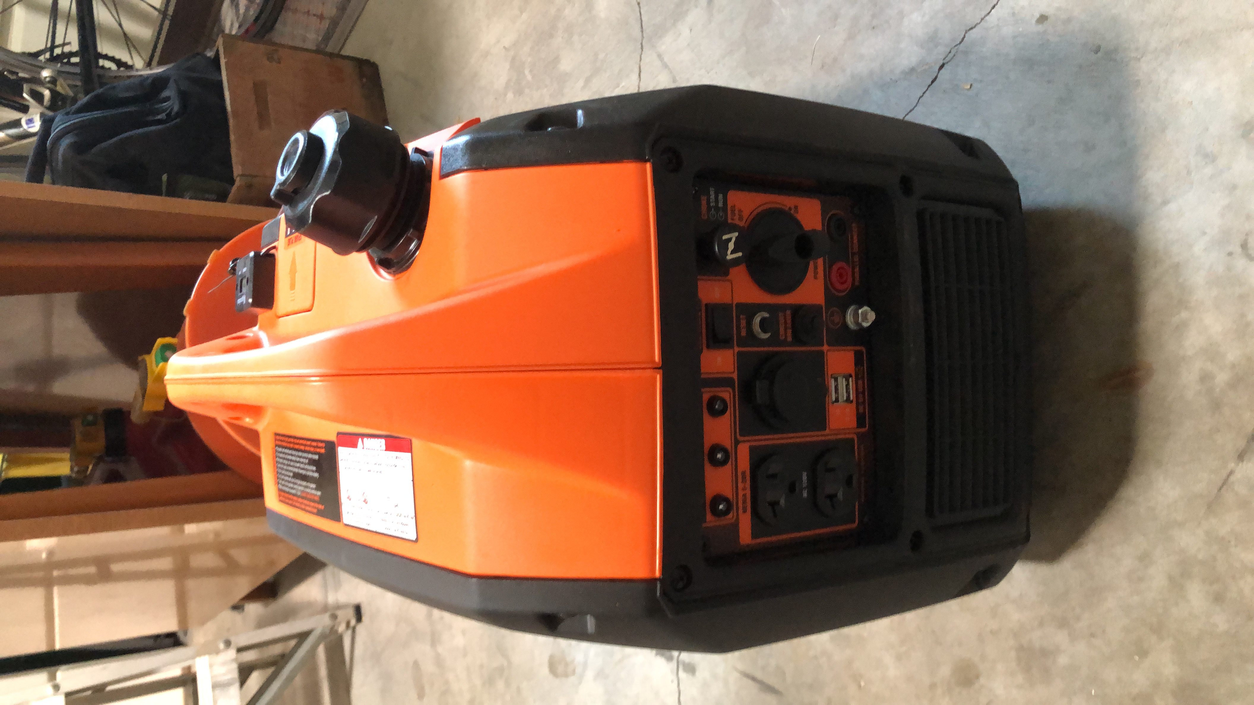 WEN Super Quiet 2350-Watt Portable Inverter Generator with Fuel Shut Off, Gasoline Power, Ultra Lightweight (56235i), Black customer photo 1