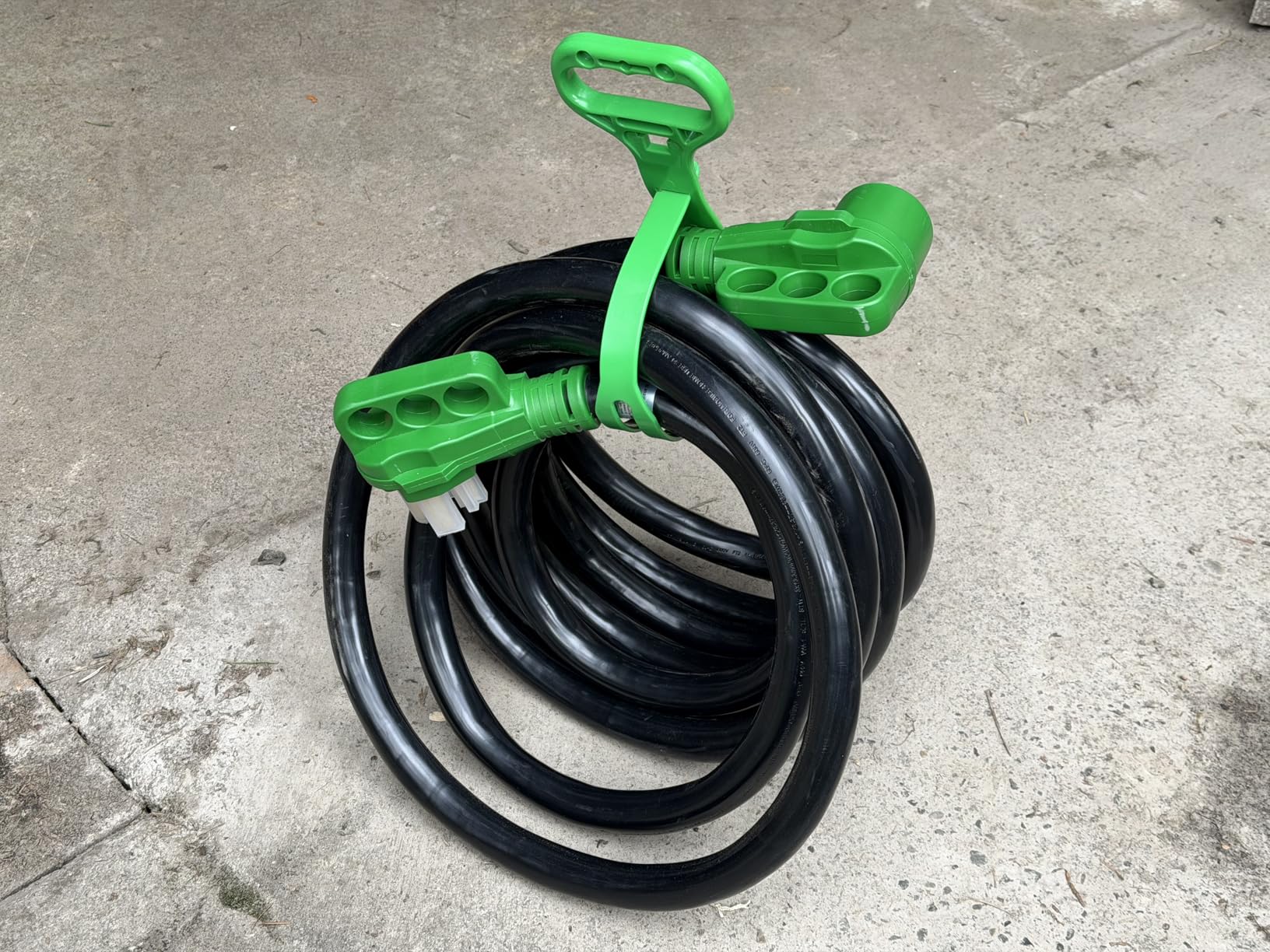 RVGUARD 50 Amp 25 Foot RV/EV Extension Cord | NEMA 14-50P/R Heavy Duty Extension Cord with LED Power Indicator and Cord Organizer, Green, ETL Listed customer photo 1