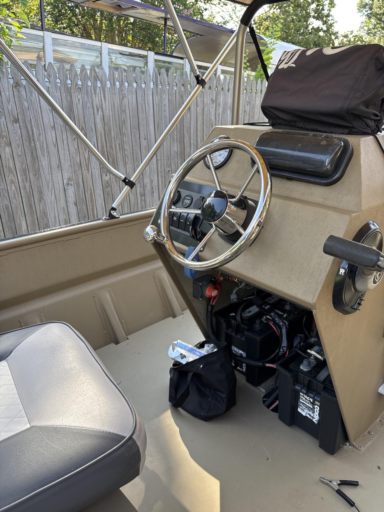11 inch Boat Steering Wheel, Stainless Steel Marine Steering Wheel Adapter Fit 3/4 inch Tapered Shaft, 5 Spoke Destroyer Style with Control Knob and Center Cap for Boats, Yachts, Pontoon Boats customer photo 1