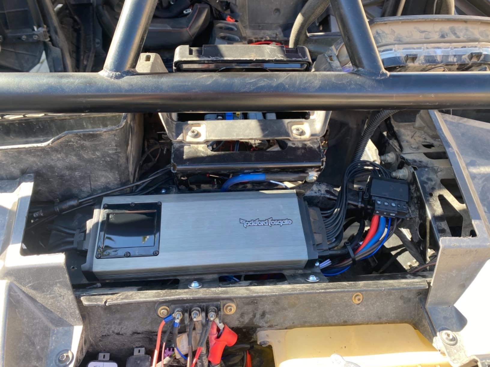 Rockford Fosgate M5-1500X5 1500-Watt 5-Channel Marine Amplifier | Class-AD & Class-BD with Dynamic Power, IPX6 and Element Ready customer photo 1