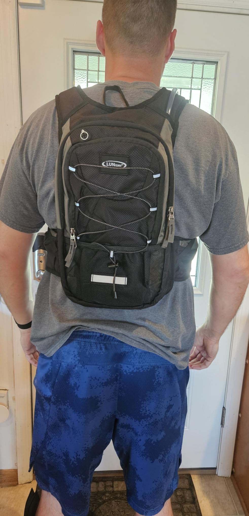 Insulated Hydration Pack Backpack with 3L BPA Free Leak-Proof Water Bladder, Keep Liquids Cool for Up to 5 Hours, Daypack for Hiking, Running, Cycling, Hunting, Climbing customer photo 1