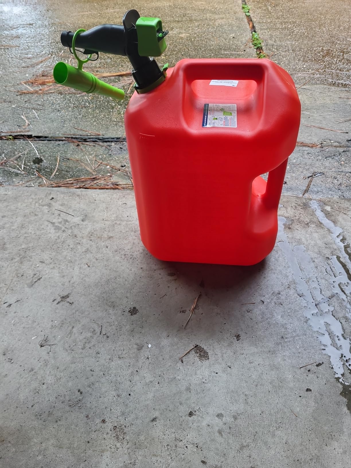 Scepter 5 Gal Gas Can, Spill Proof SmartControl Spout, Red | EPA/CARB Compliant Fuel Container customer photo 1
