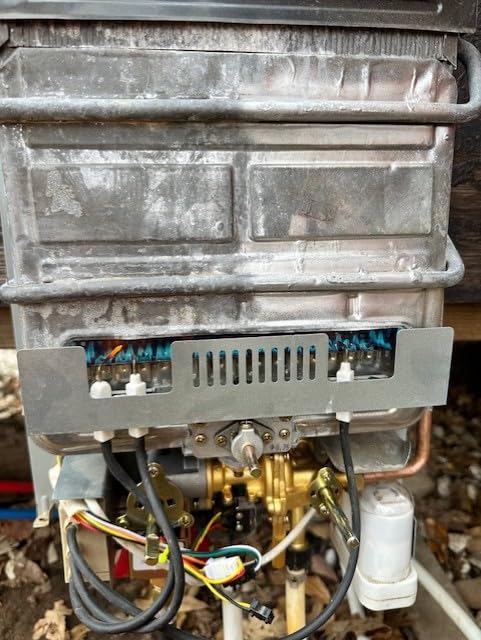GASLAND BE158S Tankless Water Heater Propane | CSA Certified | 6L 1.58 GPM | Portable Outdoor Camp Shower, Overheating Protection, Digital Display, Temperature Adjustable, 41,000 BTU, Off-Grid, Silver customer photo 1