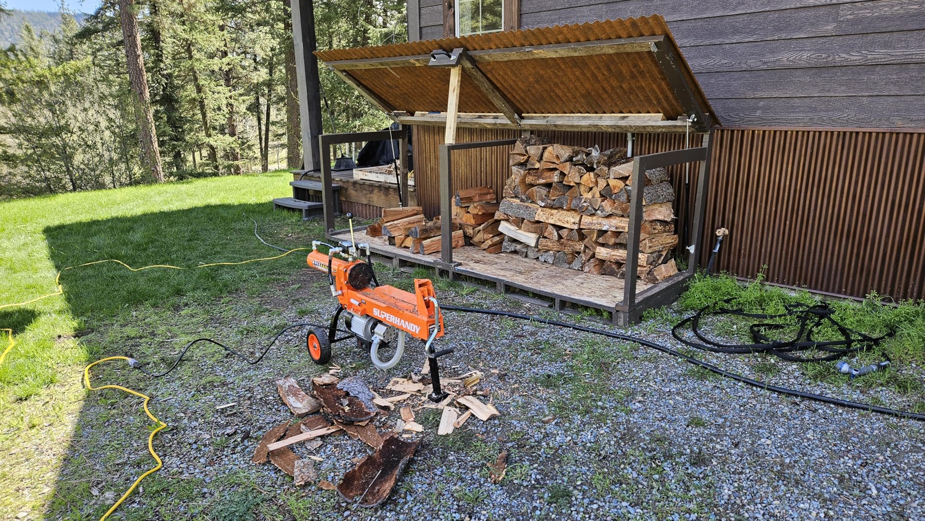 SuperHandy Hydraulic Log Splitter, 14 Ton, Portable Firewood Splitter | for firewood, cabins and seasonal wood prep; auto-return ram helps keep splitting cycles moving; Firewood Splitter; Wood Prep customer photo 1
