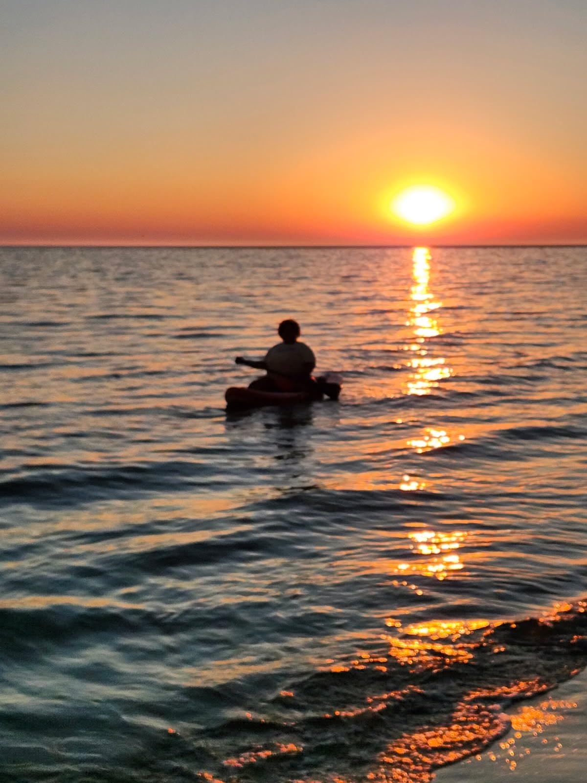FEATH-R-LITE Inflatable Stand Up Paddle Board with Beginner SUP Accessories | 10'6''/11' Ultra-Light SUP, Anti-Slip EVA Deck, Versatile Yoga Inflatable Paddle Boards for Adults & Youth of All Skill Levels customer photo 2