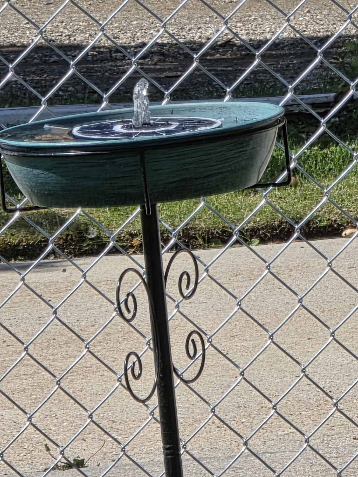 SZMP Solar Fountain Upgraded 100% Glass Panel, 3.5W Floating Solar Powered Water Pump Built-in 2000 Battery with 7 Nozzle & 4 Fixer, Solar Bird Bath Fountains for Garden, Pond, Outdoor customer photo 1