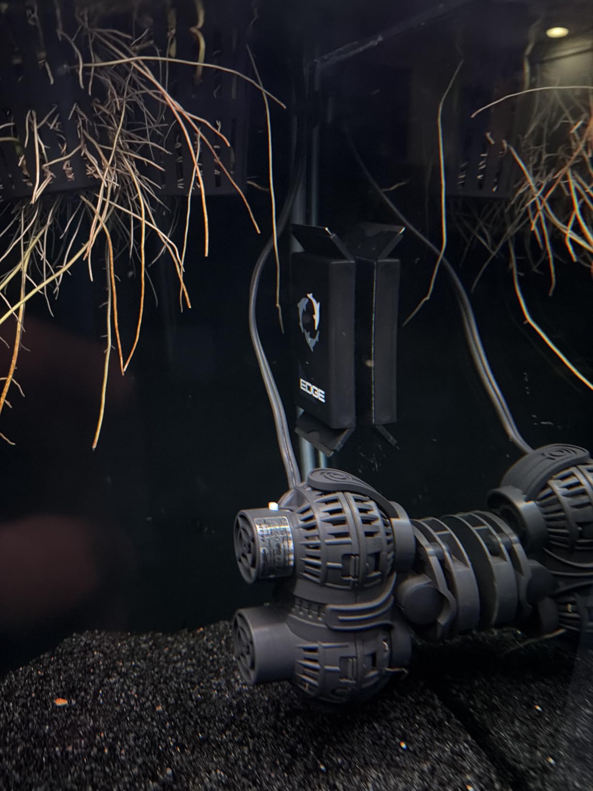 Flipper Edge 2-in-1 Scrubber Scraper Floating Magnetic Fish Tank Aquarium Cleaner with Dual Blades - Efficient Glass & Acrylic Aquarium Cleaning Tools (Standard) customer photo 1
