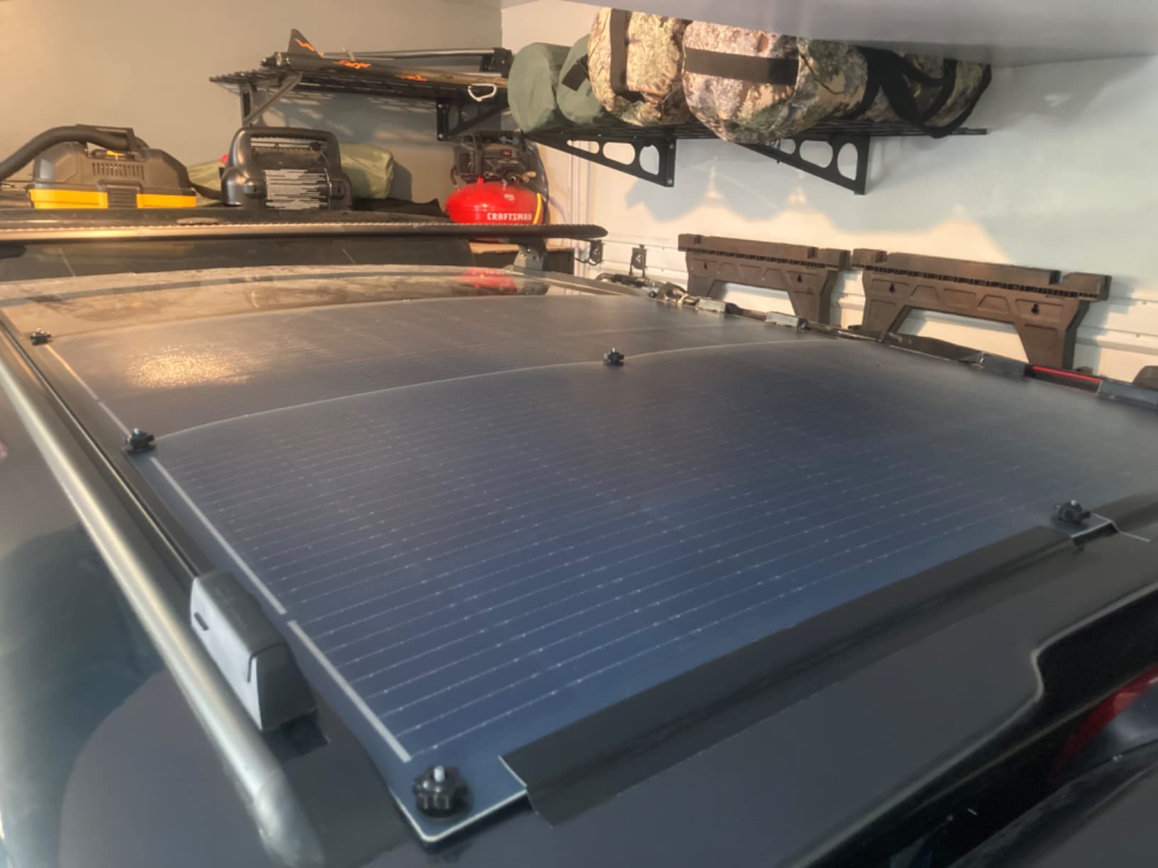 Renogy 100W Solar Panel 12V, Flexible Solar Panel 100 Watt 22% High-Efficiency, 240 Degree Ultra Lightweight Solar Panels for Marine RV Cabin Van Car Boat Camping Curve Surfaces, Black customer photo 2