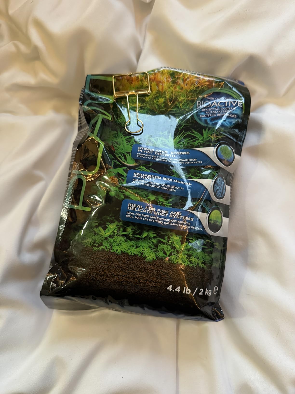 Fluval 12697 Volcanic Soil Bio Stratum for Planted Tanks, 8.8 lbs. | Natural Mineral-Rich, Aquarium Substrate for Healthy Plant Development, Growth, and Color customer photo 2